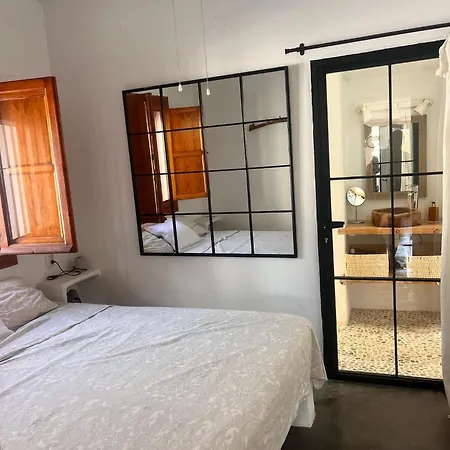 Dom wakacyjny Casa Bizon - Your Oasis With Private Pool