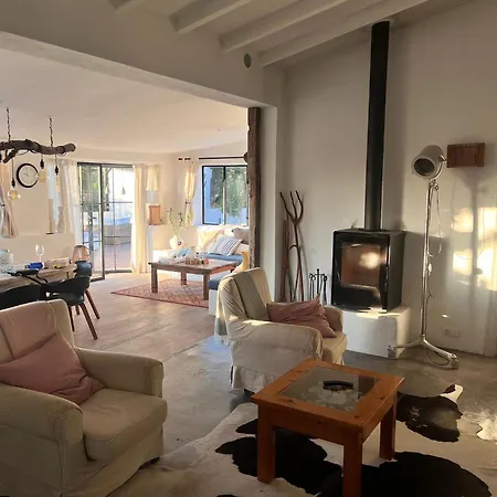 Dom wakacyjny Casa Bizon - Your Oasis With Private Pool *