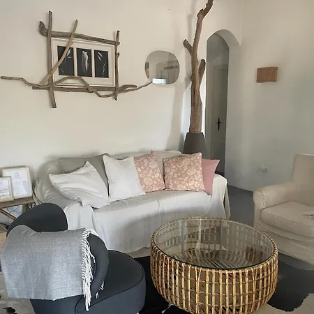 Dom wakacyjny Casa Bizon - Your Oasis With Private Pool